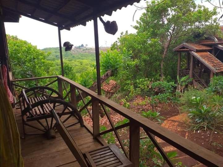 Quiet Garden View Lodge&Trekking Banlung Екстер'єр фото