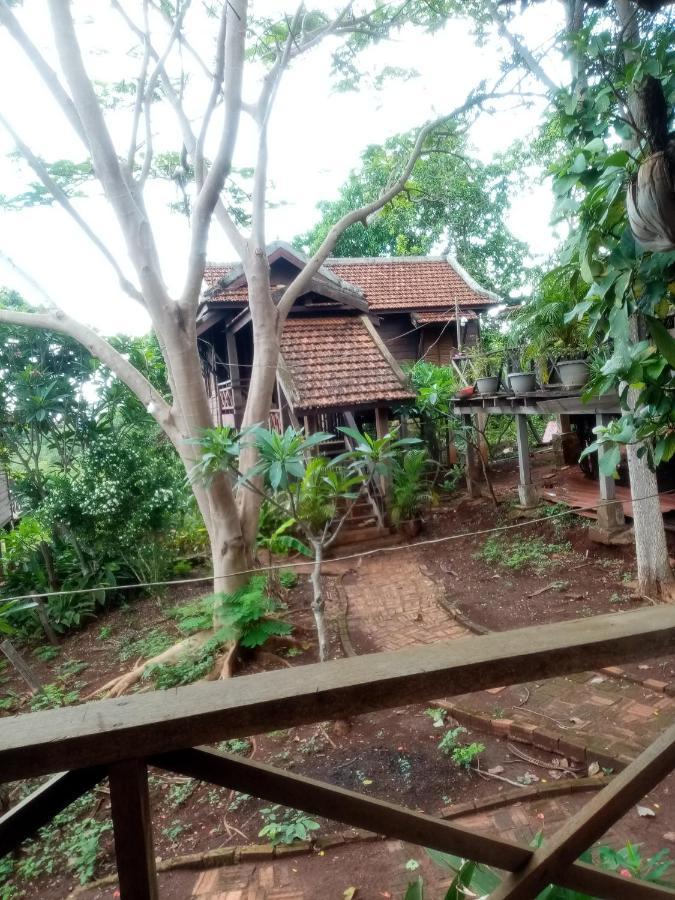 Quiet Garden View Lodge&Trekking Banlung Екстер'єр фото