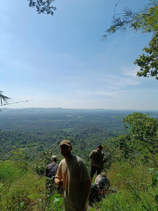 Quiet Garden View Lodge&Trekking Banlung Екстер'єр фото